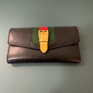 Gucci Black Leather Wallet with Gold Buckle